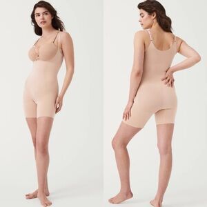 NWOT SPANX OnCore Sculpting Open-Bust Mid-Thigh Bodysuit in Soft Nude